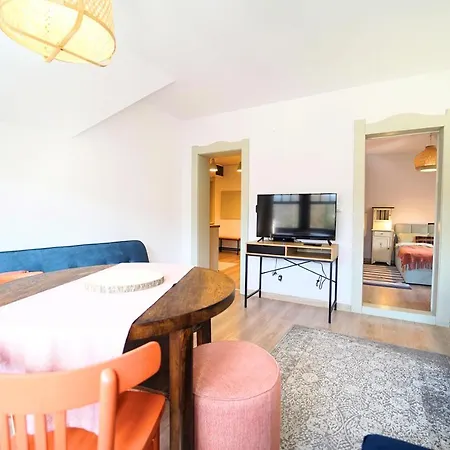 Everysky - 1 Go Maja 13 Apartman